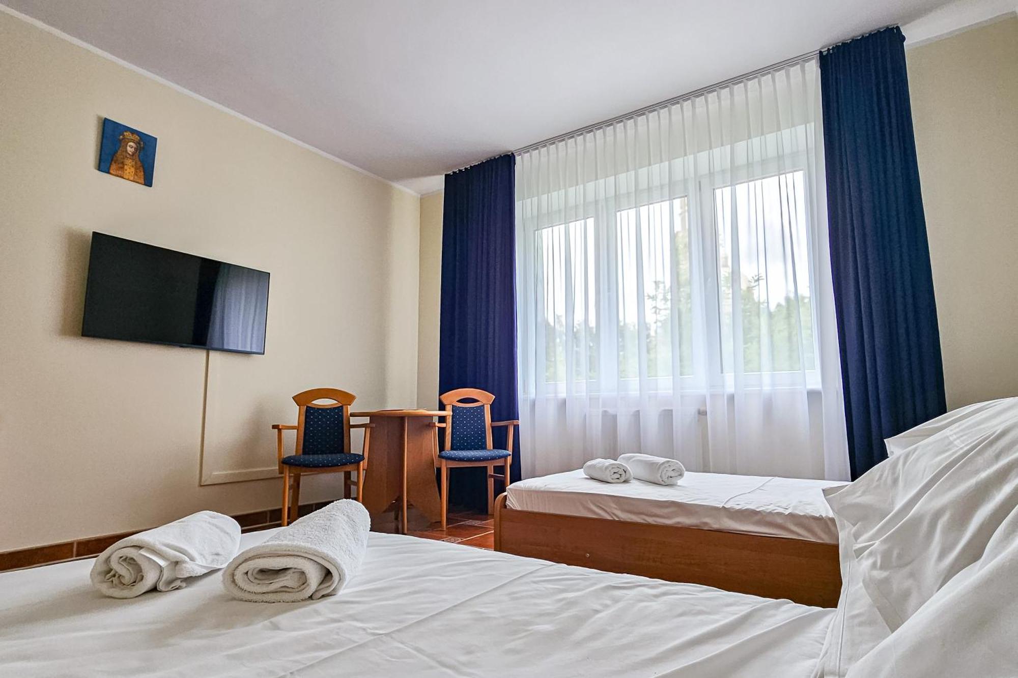Hotel Dom Pielgrzyma Arka Licheń Exterior foto